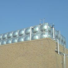  云南昆明鴻發(fā)不銹鋼水塔廠 主營(yíng) 不銹鋼保溫水箱 不銹